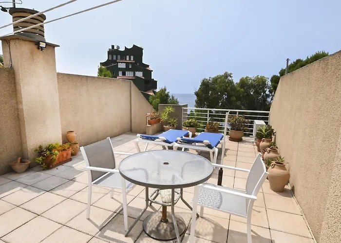 Edificio Manilamar *