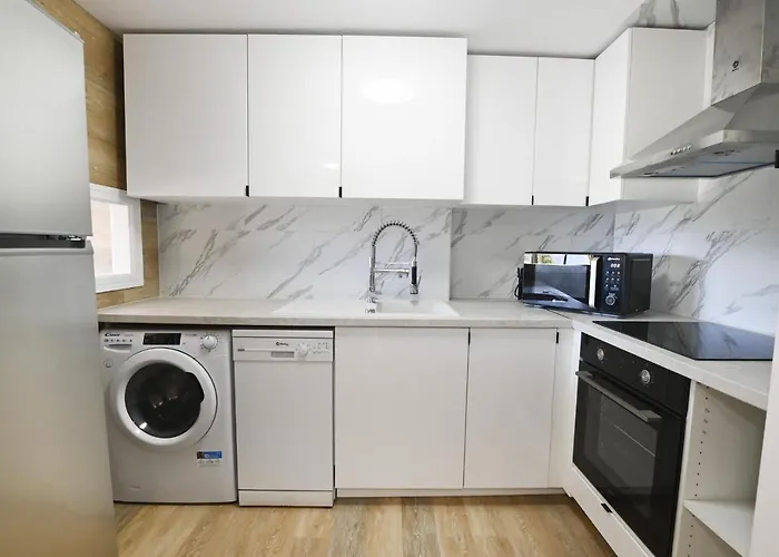 Edificio Manilamar Κάλπε